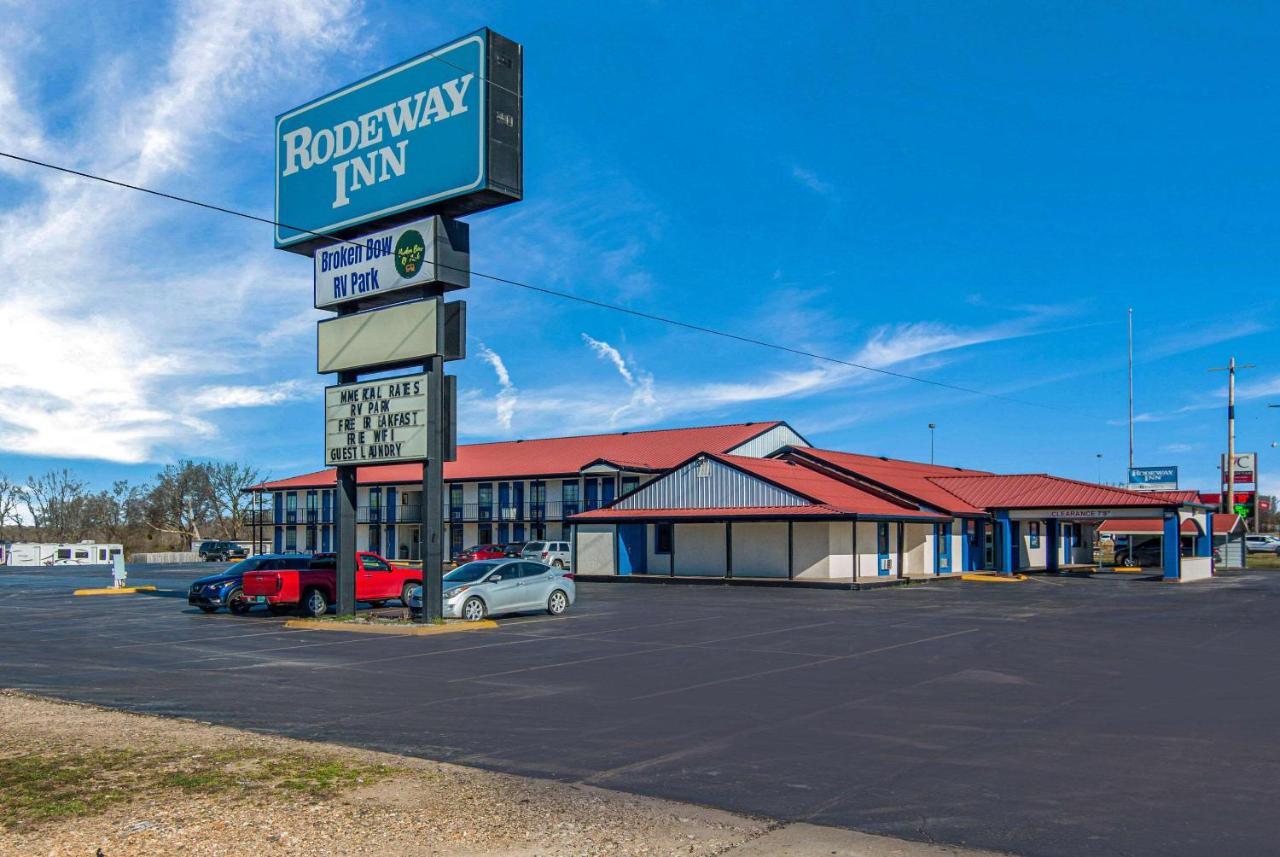 Rodeway Inn Broken Bow-Hochatown Exterior foto